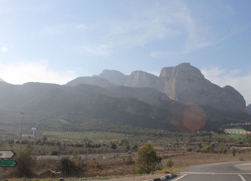 Parcela en Polop de la Marina