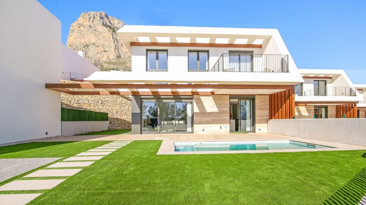 Villa moderna de nueva construcción en Polop de la Marina