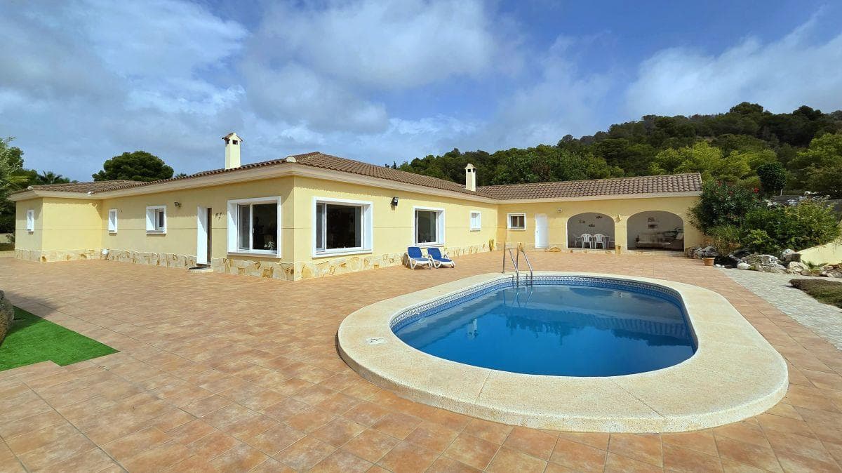 Encantadora villa de estilo Finca con casa de huéspedes y vistas al mar en Altea - El Barranquet