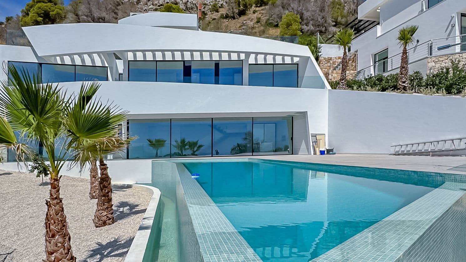 Villa de nueva construcción en venta en Altea Hills con vistas al mar.