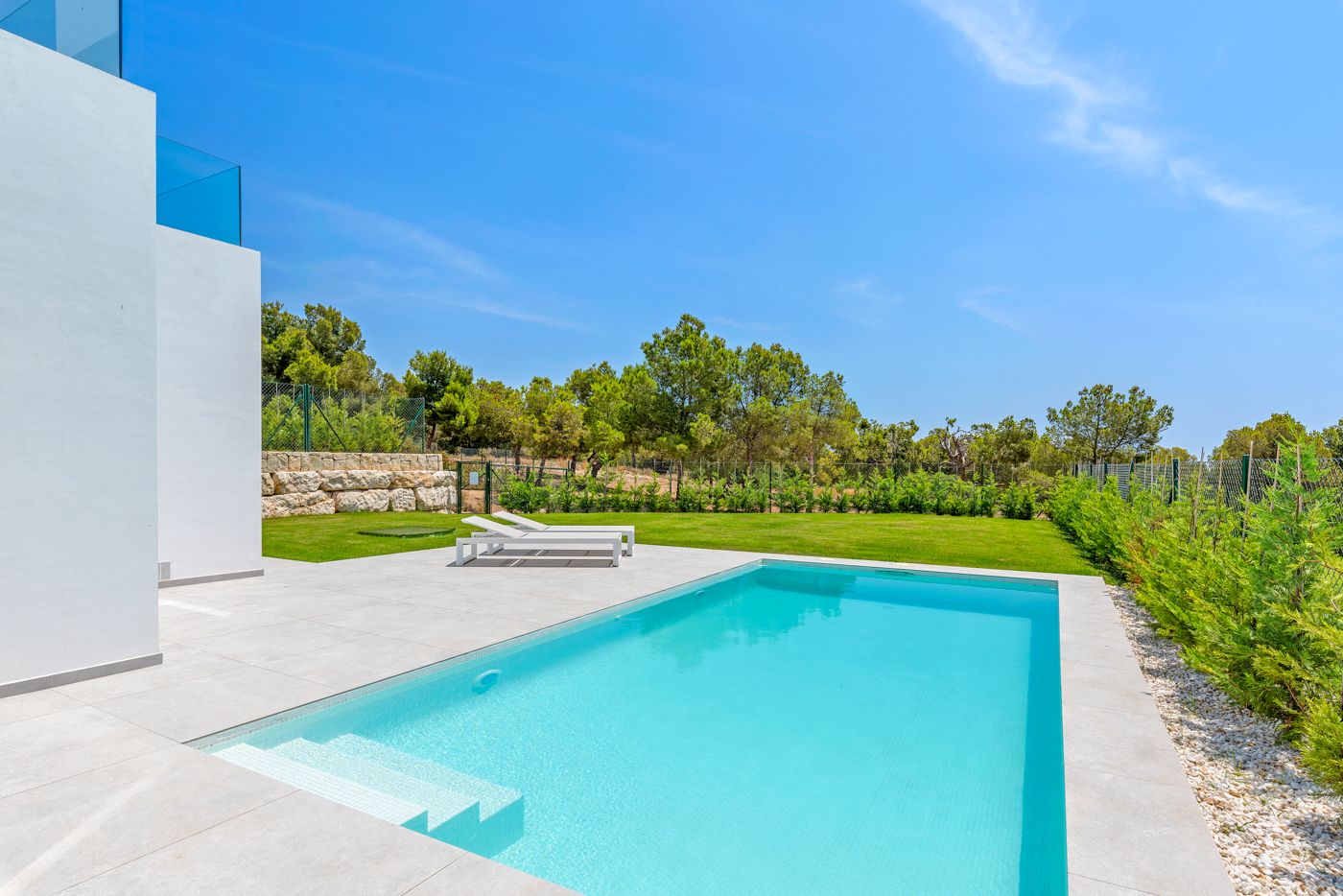 Newly Completed Modern Villa with Sea Views in residencial resort of Finestrat - 3