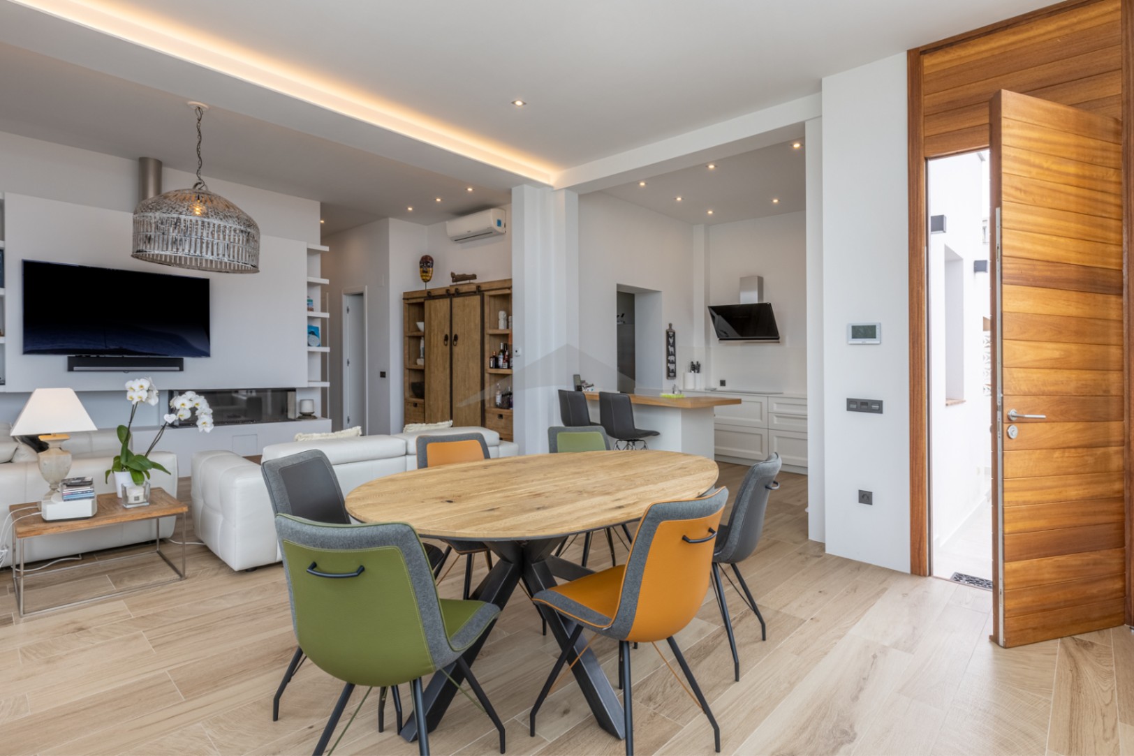 Unique first line house for sale in Moraira - 2