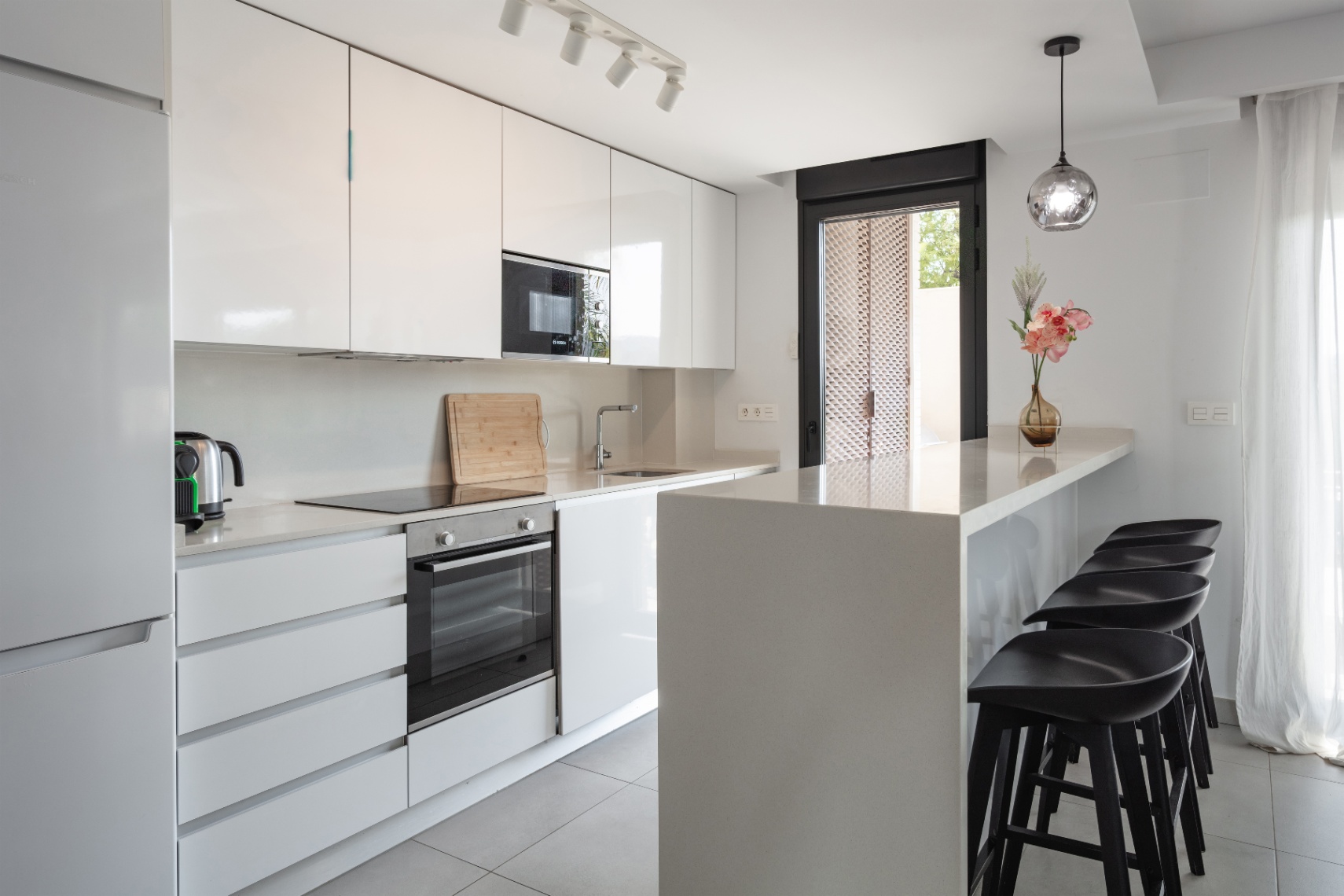  Planta baja con encanto a escasos 350 metros del mar en Jávea - 4
